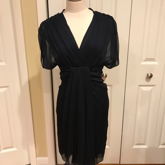 Dress - Picture 2 of 6